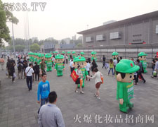 ��ͨ��ģ��������ߵ����ﶼ�������˂���עҕ