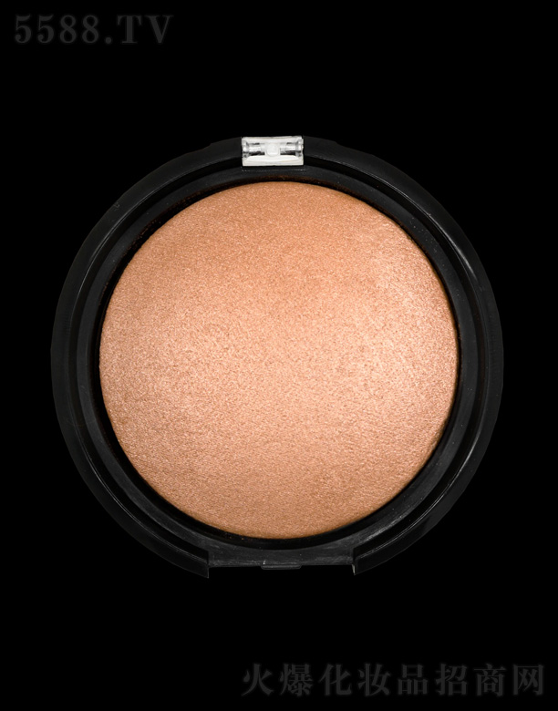 ����-�������غ�ɫ