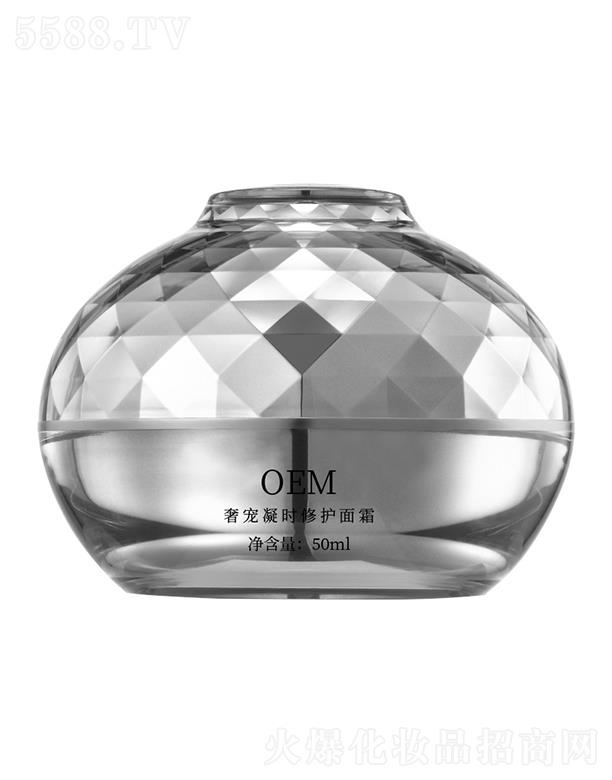 VԴ݌r(sh)o(h)˪ 50ml oiˮ񱣳ּw̝ƽ