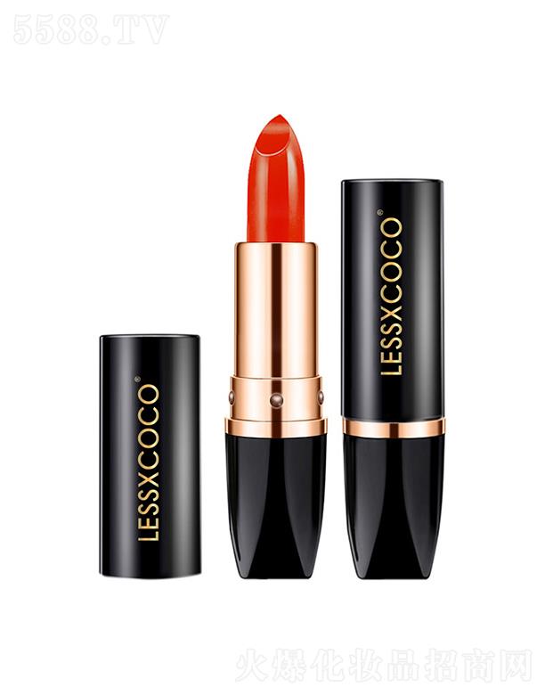 LESSXCOCOѪ׃ɫ ظ׃ɫһĨˮ