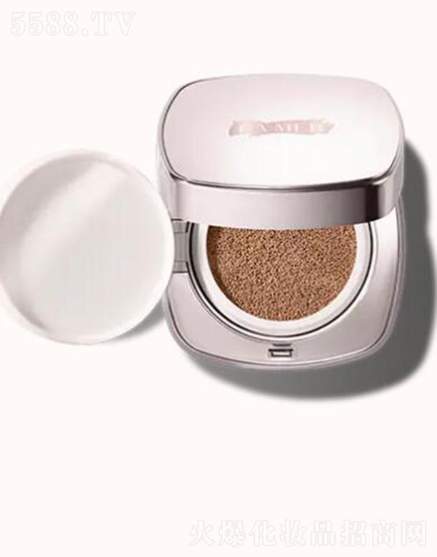 ���{(l��n)֮�i�̹⟨׃��|�۵�Һ41̖(h��o)����ɫ���۽Ǳ����ȼ�(x��)С�^(q��)���؏�(f��)����