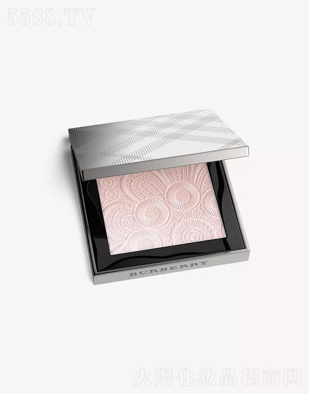 z۷ C ɫ 03 ̖ ͸Jʵɼ