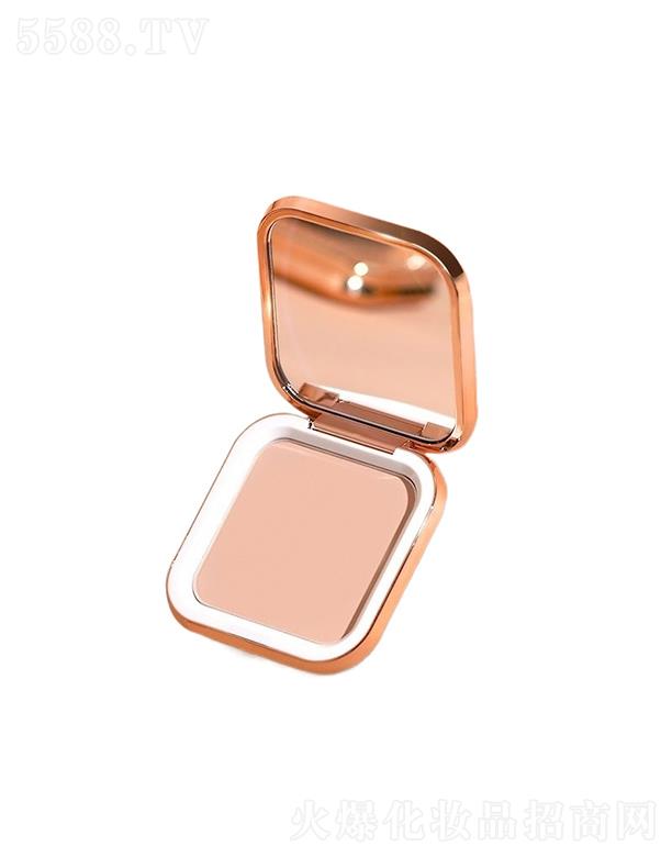 ȷ  ־öy  F憡    ˮ  ɝ÷