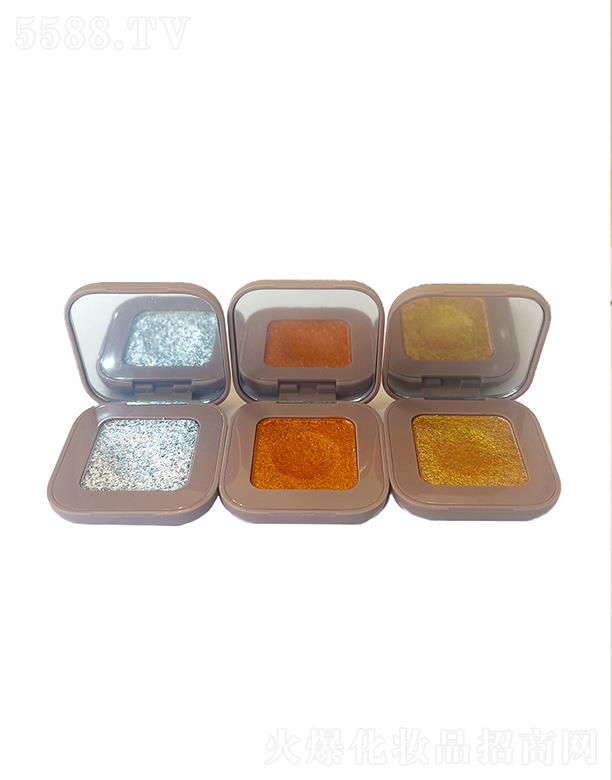 {˹_΢WӰ   ɫ    ӰP