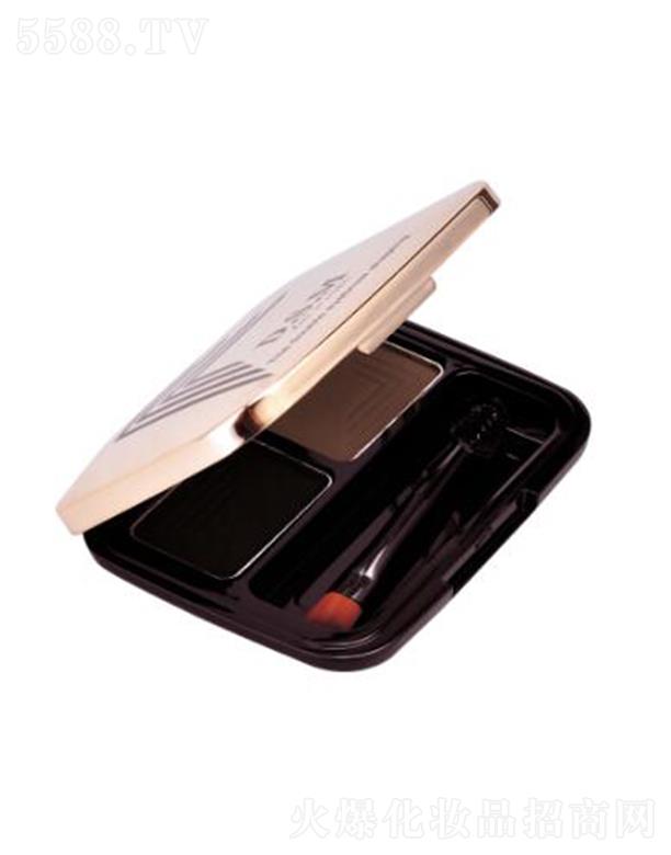 D.S.Mz@Ewü02  ɫɝ⵭ȻpLüɫ