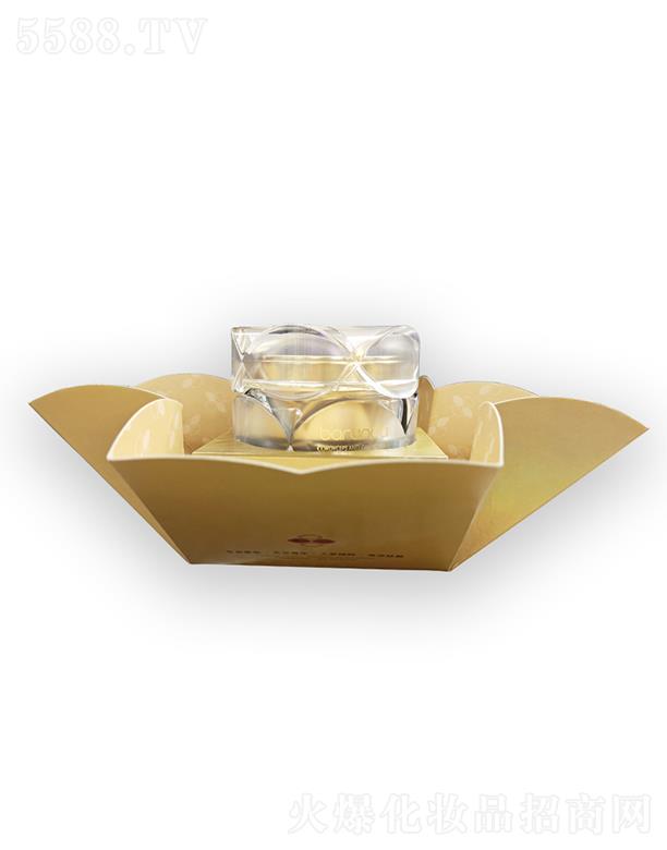 mxĲ`֥FD   B(yng)wÚɫ    ˪̝(rn)