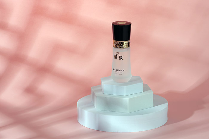 草本靚顏精華液 草本靚顏精華液