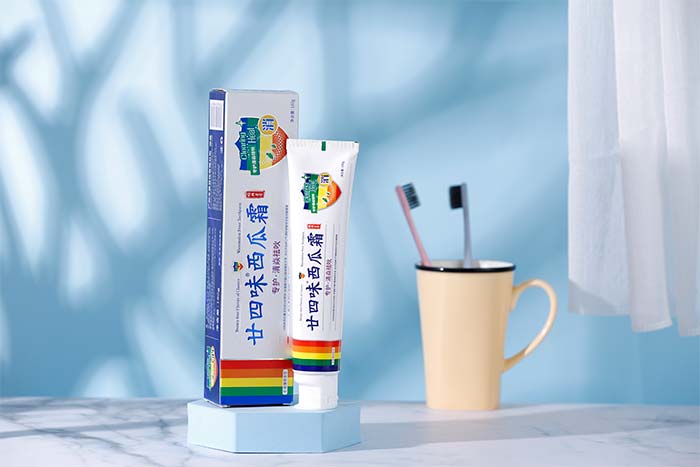 廿四味西瓜霜牙膏(專護·清焱祛吙) 廿四味西瓜霜牙膏(專護·清焱祛吙)