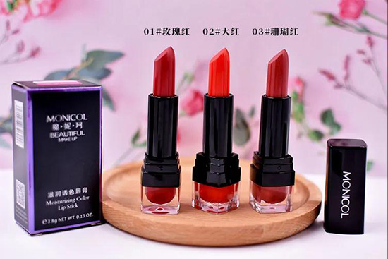 滋潤誘色唇膏 滋潤誘色唇膏