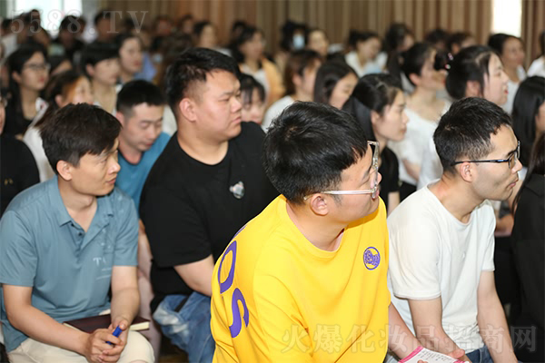 百仞之高,始于足下 百仞之高,始于足下