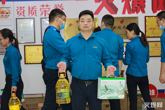 �A�ˈF(tu��n)�A������öYף�F(tu��n)�A���𱬾W(w��ng)��T���l(f��)�����﹝(ji��)������