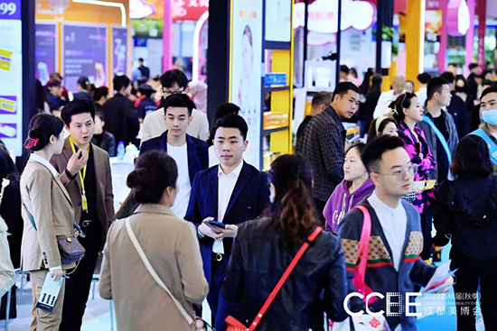 第48屆成都美業(yè)博覽會(huì)閉幕,明年4月精彩再續(xù) 第48屆成都美業(yè)博覽會(huì)閉幕,明年4月精彩再續(xù)