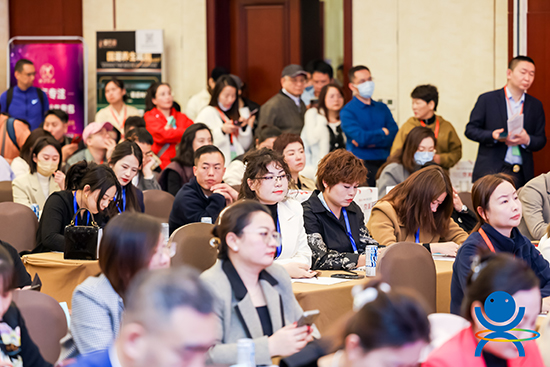 (gu)HI(y)[(hu)AM(mn)]ĻLI(y)ƪ